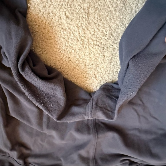 Lululemon Athletica Women's Gray Leggings - Picture 6 of 7